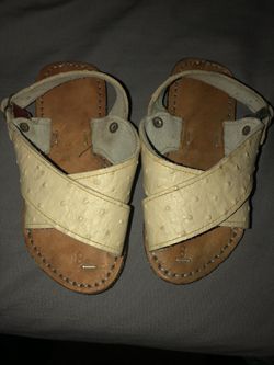 $8 Brand New Boys Sandals - Made In Mexico / Chanclas de Niño