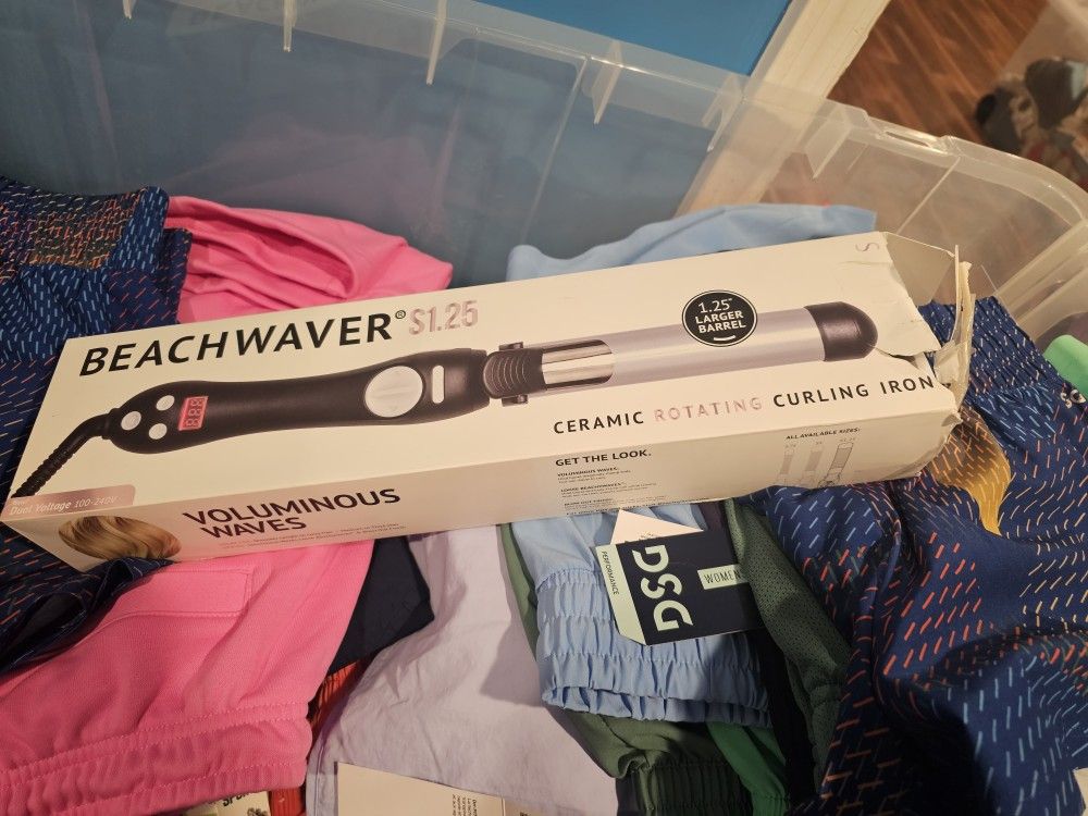 Beachwaver S1.25 Curling Iron New/OpenBox