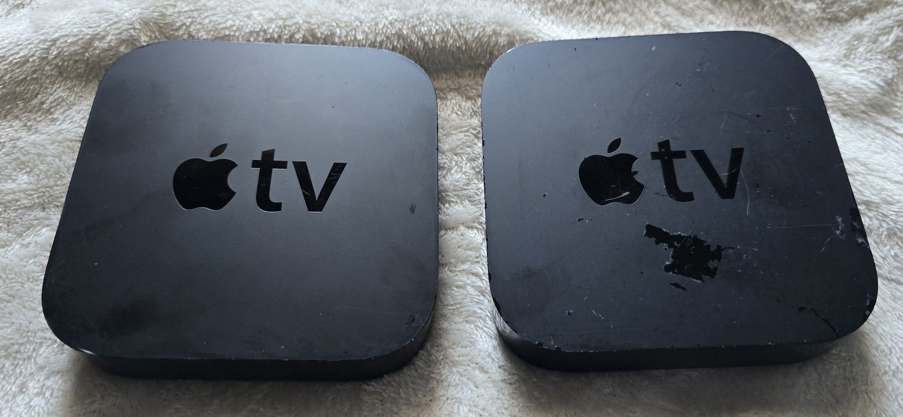 2x Apple TV 1080p