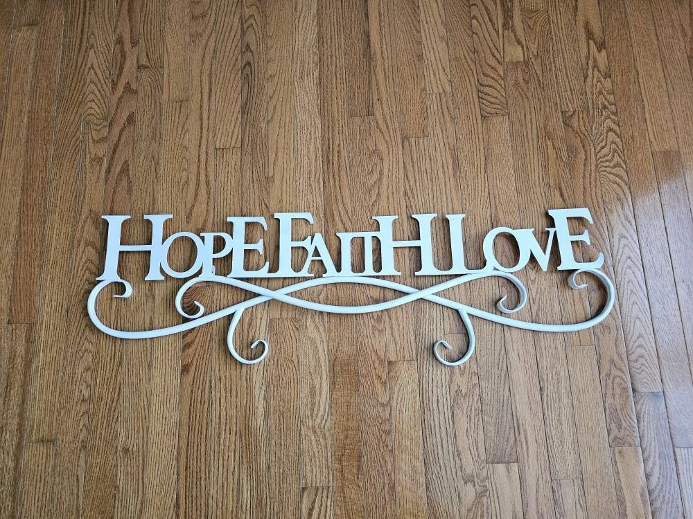 $40.00 - 40" Wall Art, "Hope, Faith, Love" Message! Gorgeous Interior/Exterior Decor!!