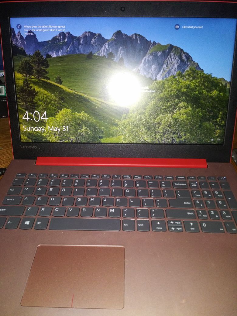 Lenovo laptop 15 in with carry bag
