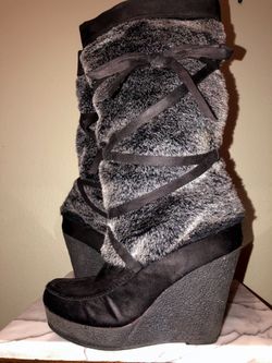 Faux fur wedges