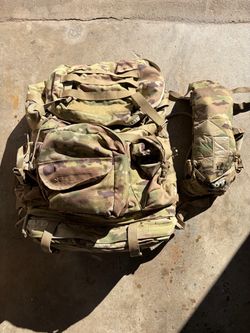 Molle 4000 Large Ruck Sack w Carrier Hydration System