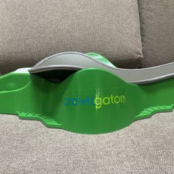 Crawlgator Baby Toy