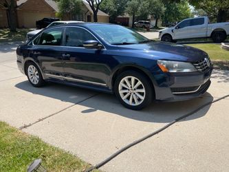2013 Volkswagen Passat runs great ice cold AC