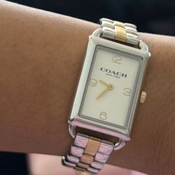 Women Coach Watch 