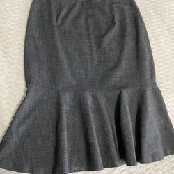 Rafaella Size 8 Gray  Unlined Ruffle Knee Length Career Skirt - Side Zip