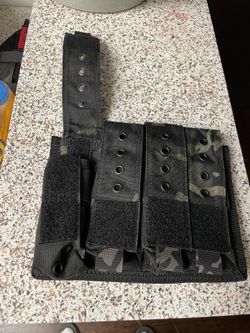 Molle Pistol Mag Holder