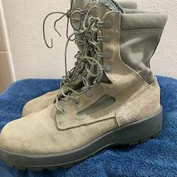 Wellco Air Force TW Boots Mens 10,5 R  Combat Military Sage Green Vibram Sole