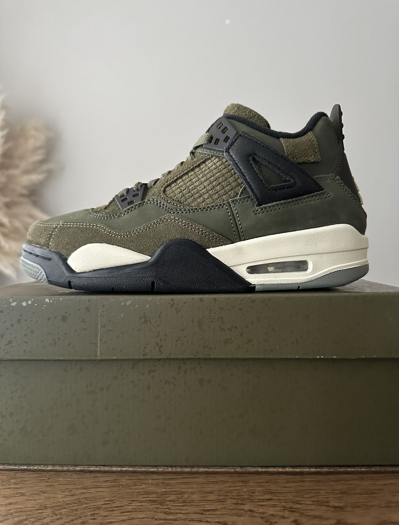 Jordan 4 Craft - Olive