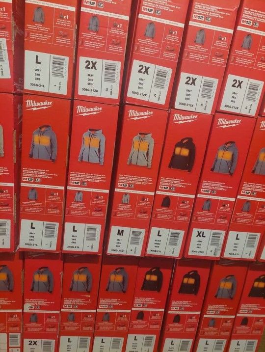NEW MILWAUKEE HEATED JACKET HOODIE WITH BATTERY AND CHARGER