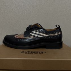 Burberry Dress Shoes