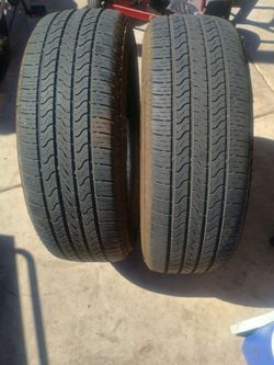 225/65/17 FIRESTONE ALL SEASON 75-85% TREAD DOT 46/23 SET OF 2 MATCHING TIRES EXCELLENT CONDITION