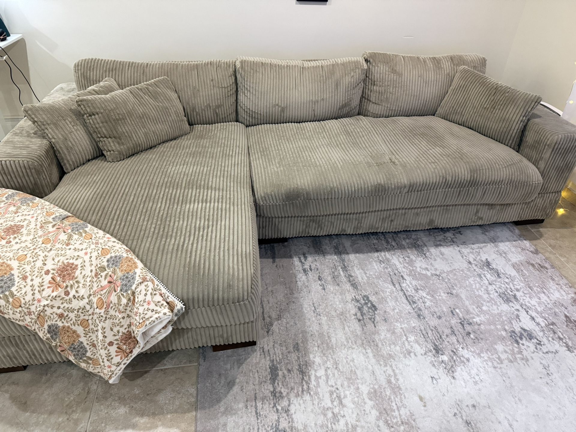 Sectional Sofa