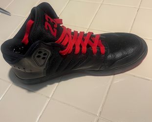 Nike AIR JORDAN $40 or BEST OFFER !!