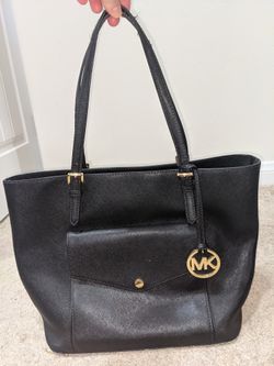 Authentic Micheal Kors hand bag