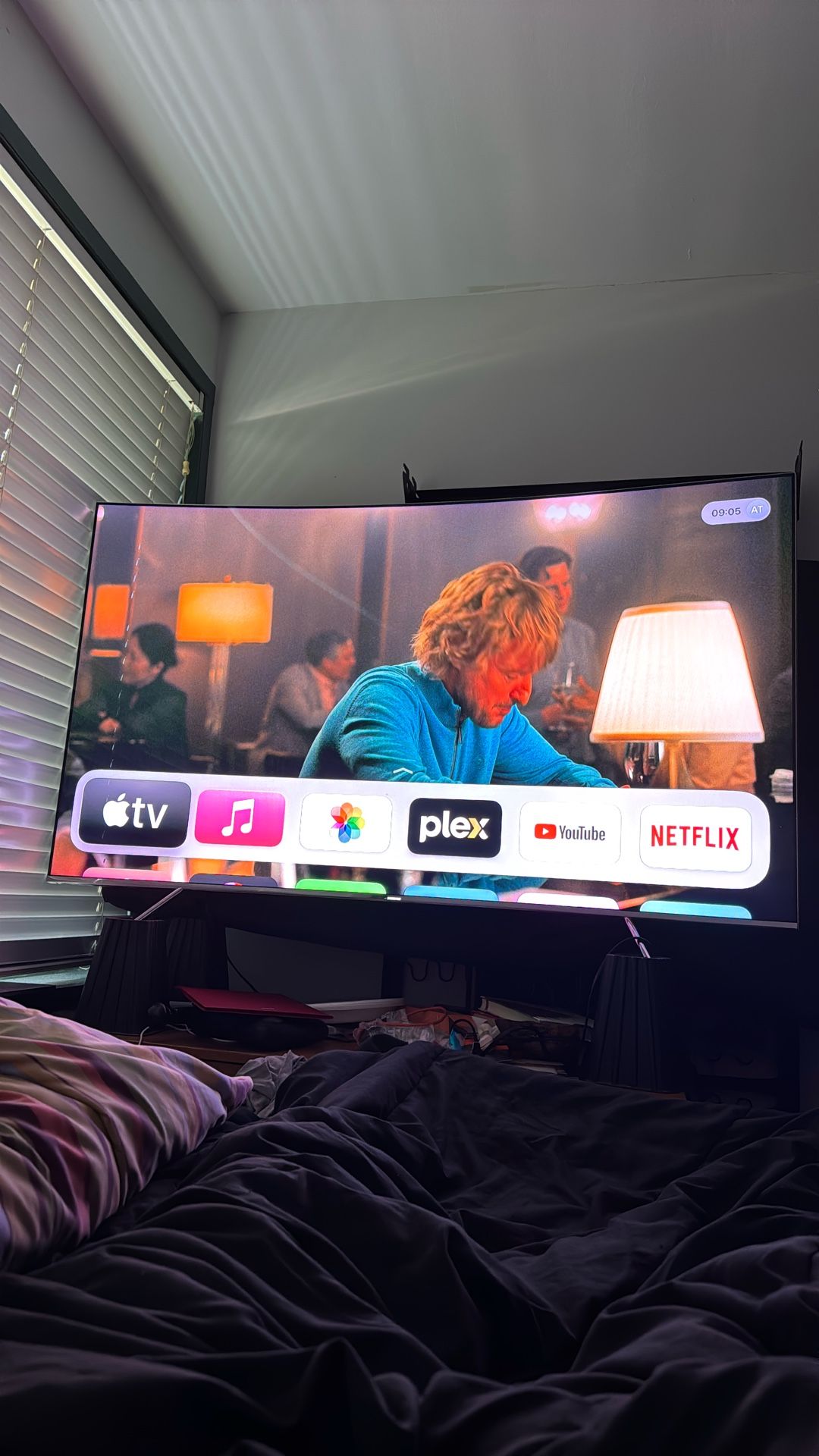 Samsung Tv Oled Screen 65”