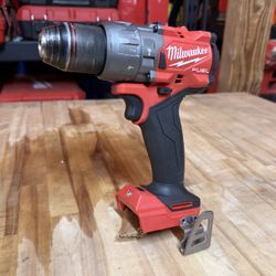 Milwaukee M18 FUEL 18V Lithium-Ion Brushless Cordless 1/2 in. Hammer Drill/Driver (Tool-Only)