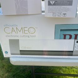 Silhouette Cameo Vinyl Cutting Tool