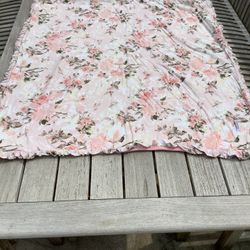 POSH PEANUT BABY BLANKET THROW PINK FLORAL