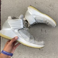 Air Jordan XXXII Pure Platinum