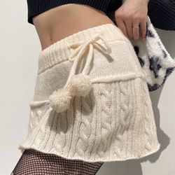 Cream Knit Mini Skirt - Size M