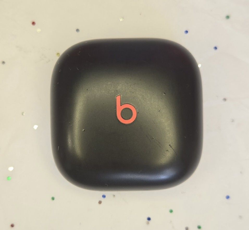 Beats Studio Buds Charging Case Only - Replacement Case - Black LIKE NEW