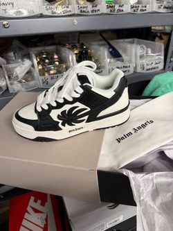 Sneaker palm angel