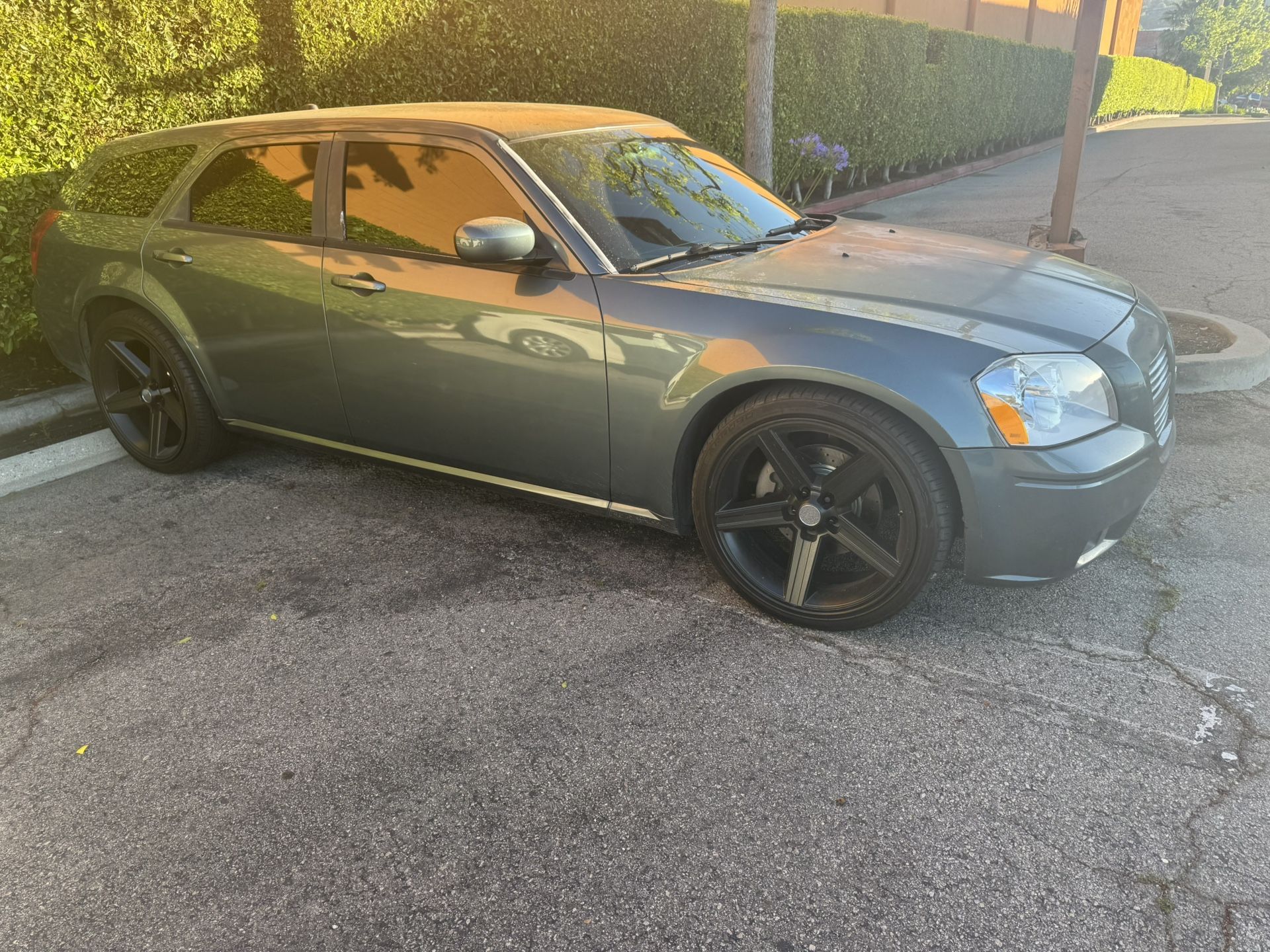 2005 Dodge Magnum
