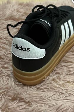 Size 10 Adidas VL Court Bold Black