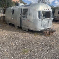 Antique vintage airstream Trailer Camper Project 