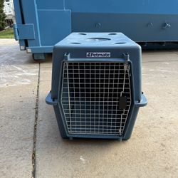 Petmate Dog Kennel – Medium Size (Fits Aussie/Similar)