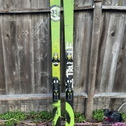 Dynastar Skis With Salomon S912 Bindings 186 Cm