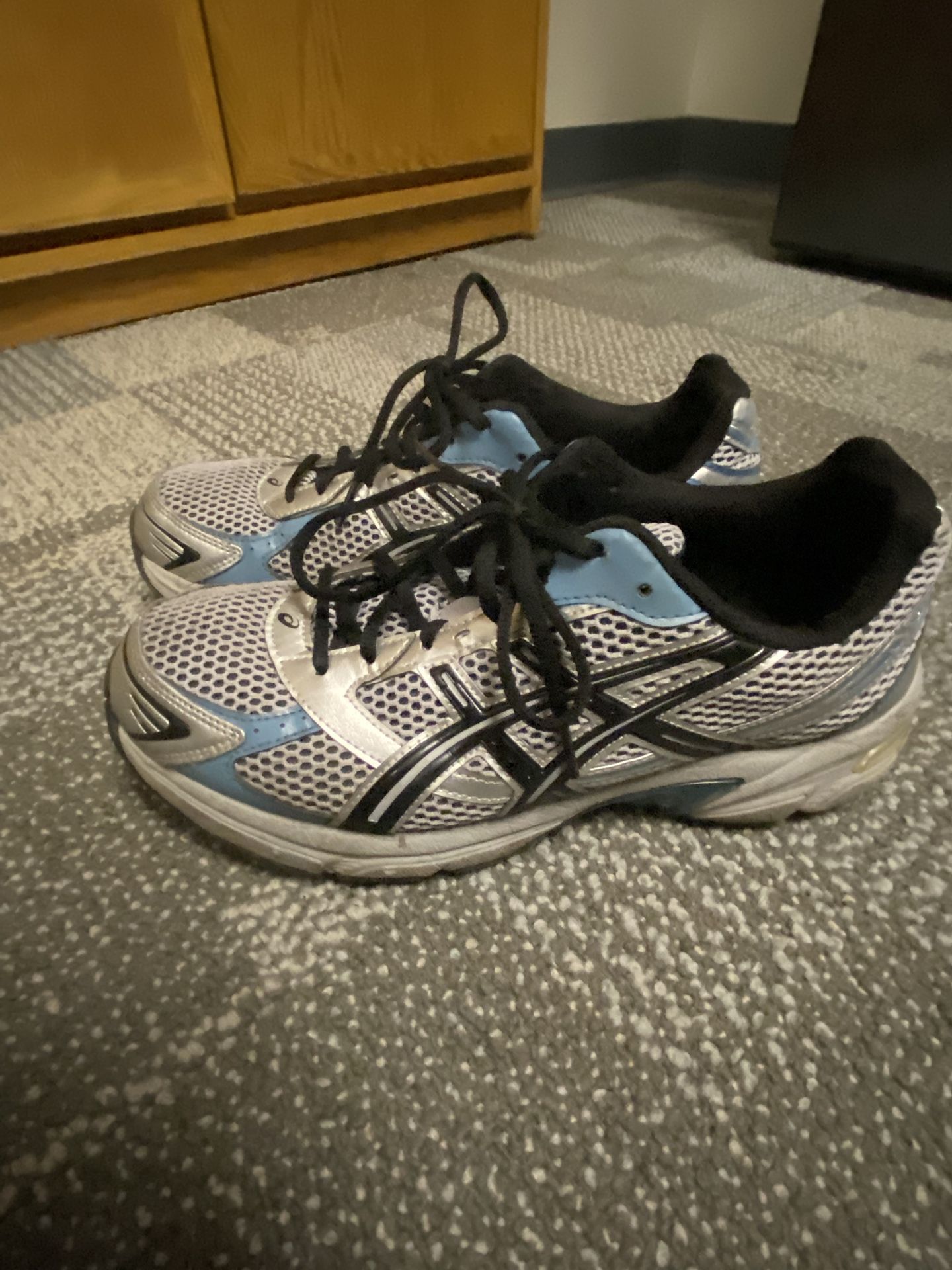 ASIC Gel 1130 Blue (Responding Fast!)