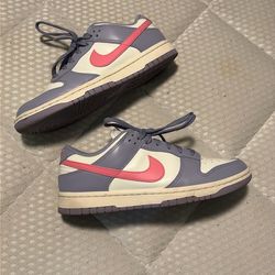 Nike Dunks Size 8