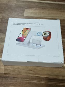 3 In 1 Wireless Charger (white) Unused 