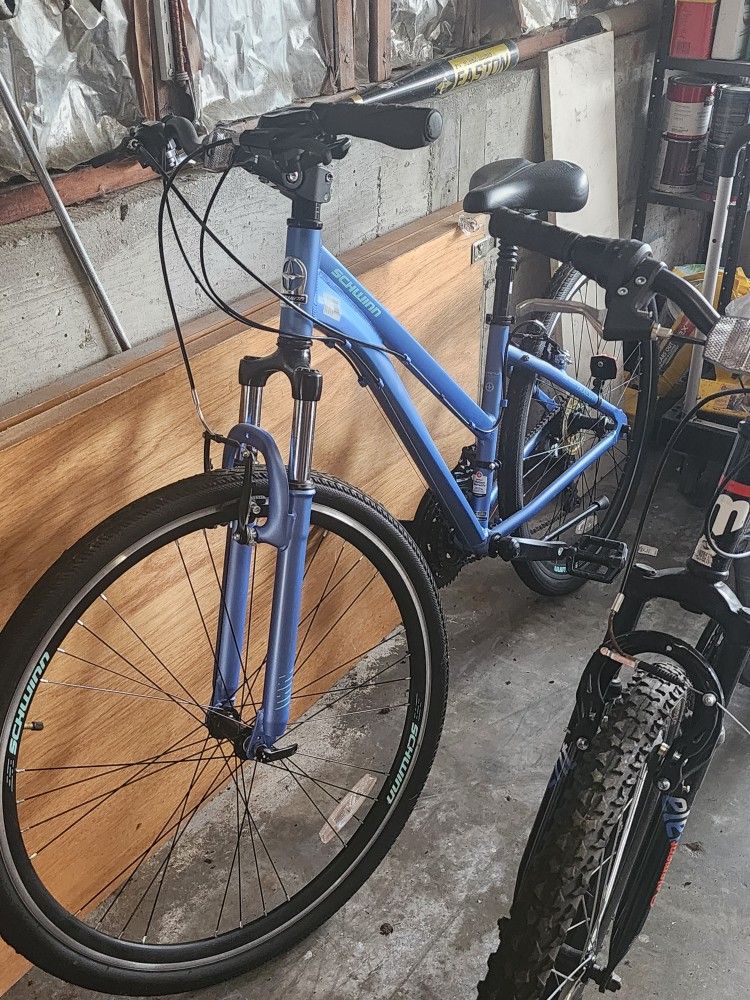 Women's 28" Bike