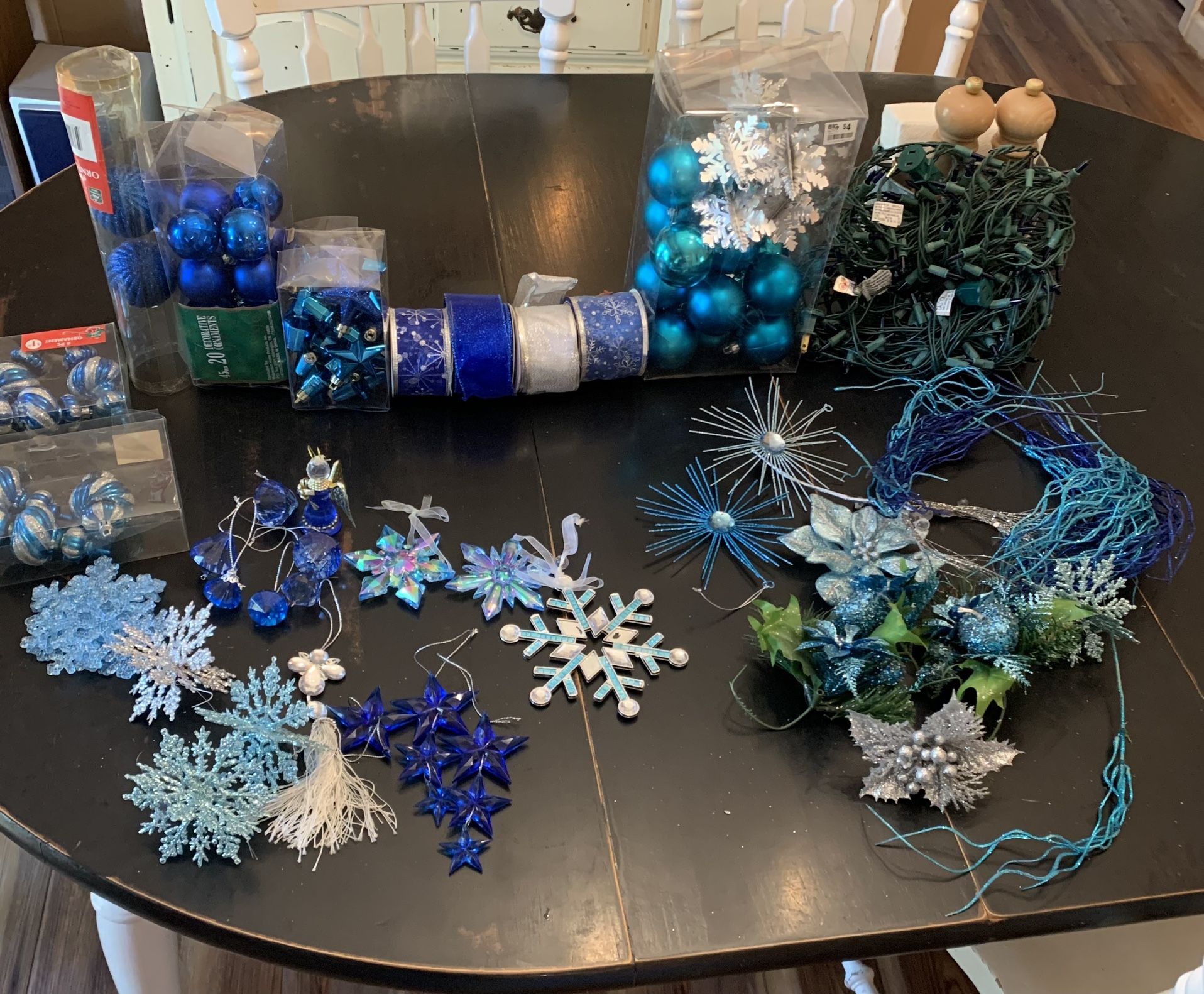 Blue Christmas Decor