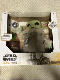 The Child Baby Yoda - Mattel Figure