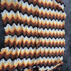 Beautiful New Afghan, 5’x 6’
