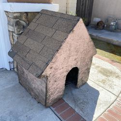 Free Dog House 