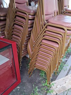 Chairs 100