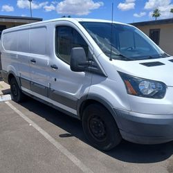 Ford Transit E150 2018