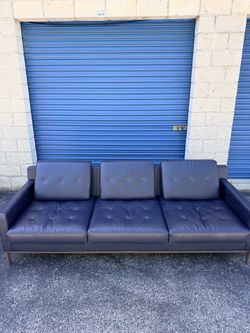Steelcase Coalesse Millbrae Lifestyle Dark Blue Leather Lounge sofa Couch