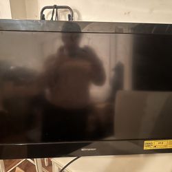 32 Inch Emerson Tv
