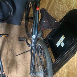 Resource Cycling FUJI Bike + Accessories