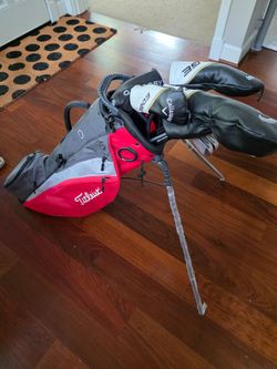Callaway Edge Golf Set and Titleist Bag