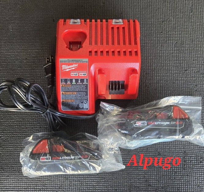 Milwaukee 48-11-1820 M18 REDLITHIUM 2 Ah Battery (2 PACK) & 48-59-1812 Charger