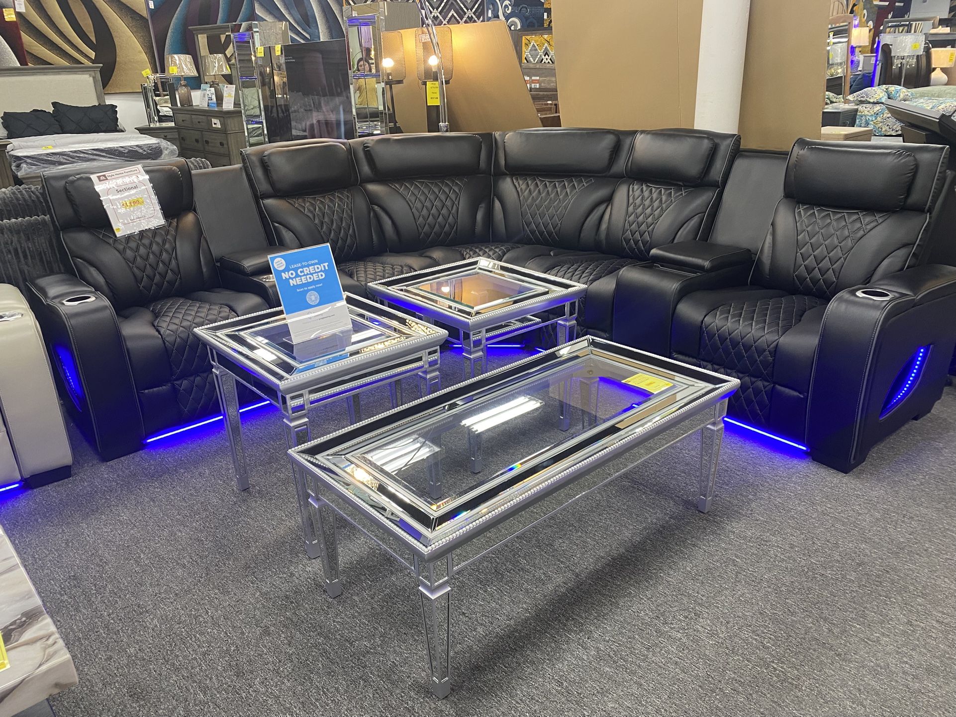 Sectional $1,999.99