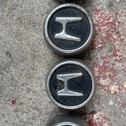 88-91 Civic Steel Center Caps Set